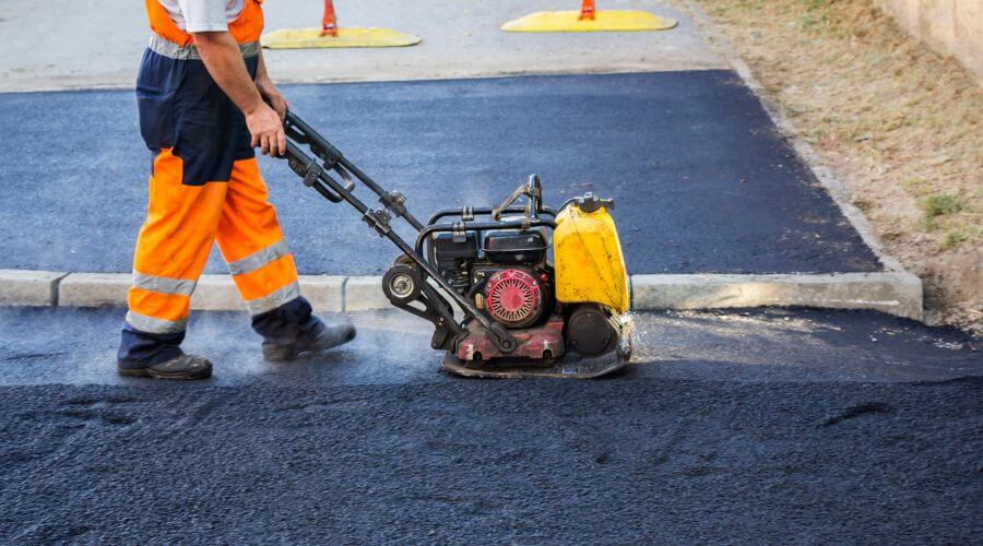 Professional gutter cleaning in New Hope, PA